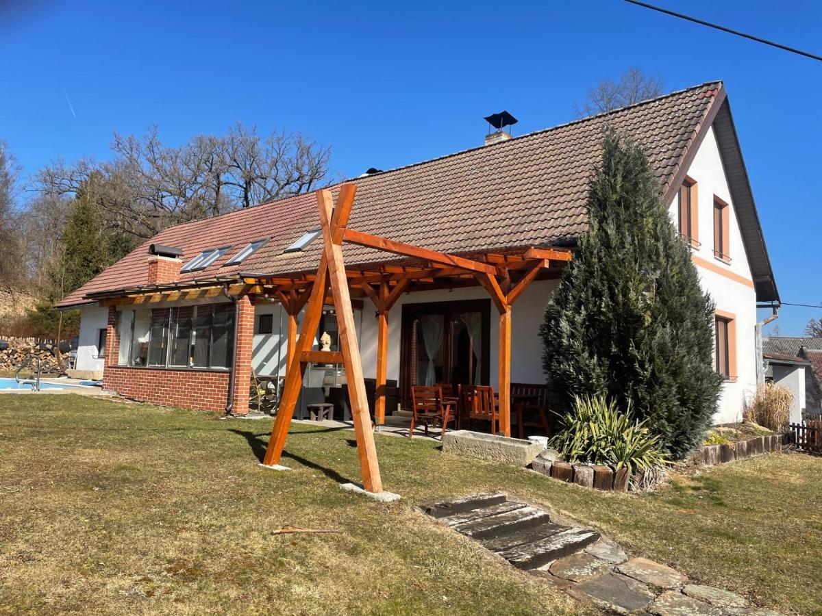 Apartman Beruska Krelovice Zewnętrze zdjęcie