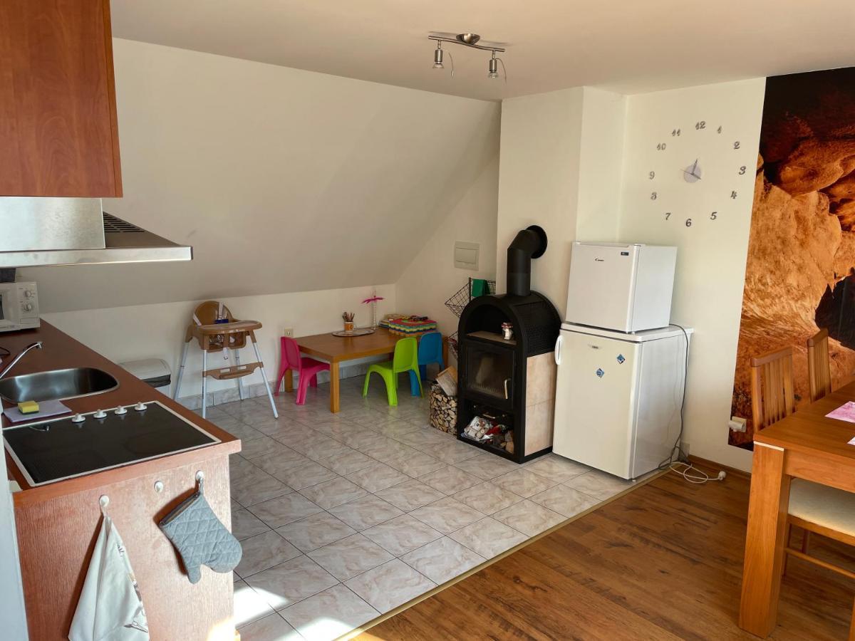 Apartman Beruska Krelovice Zewnętrze zdjęcie
